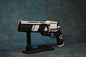 Ace of Spades Destiny 2 Cosplay