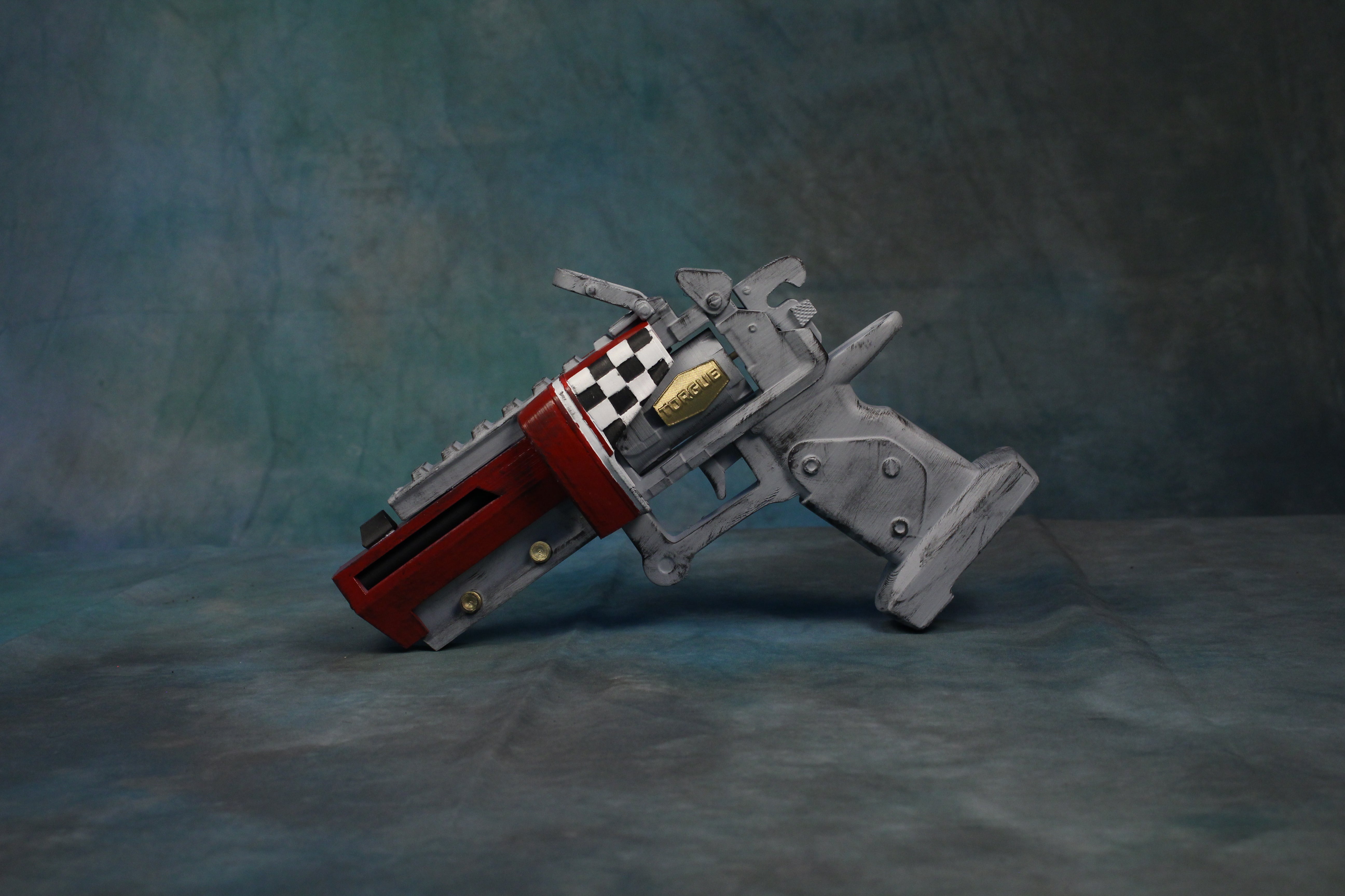 Hand Cannon Borderlands 1:1 Cosplay Prop