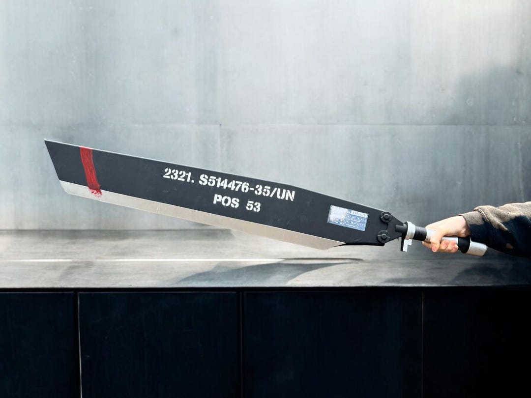 Rita Vratasky's Sword Edge of Tomorrow 1:1 cosplay prop replica 120cm - handmade by Lone Star Cosplay