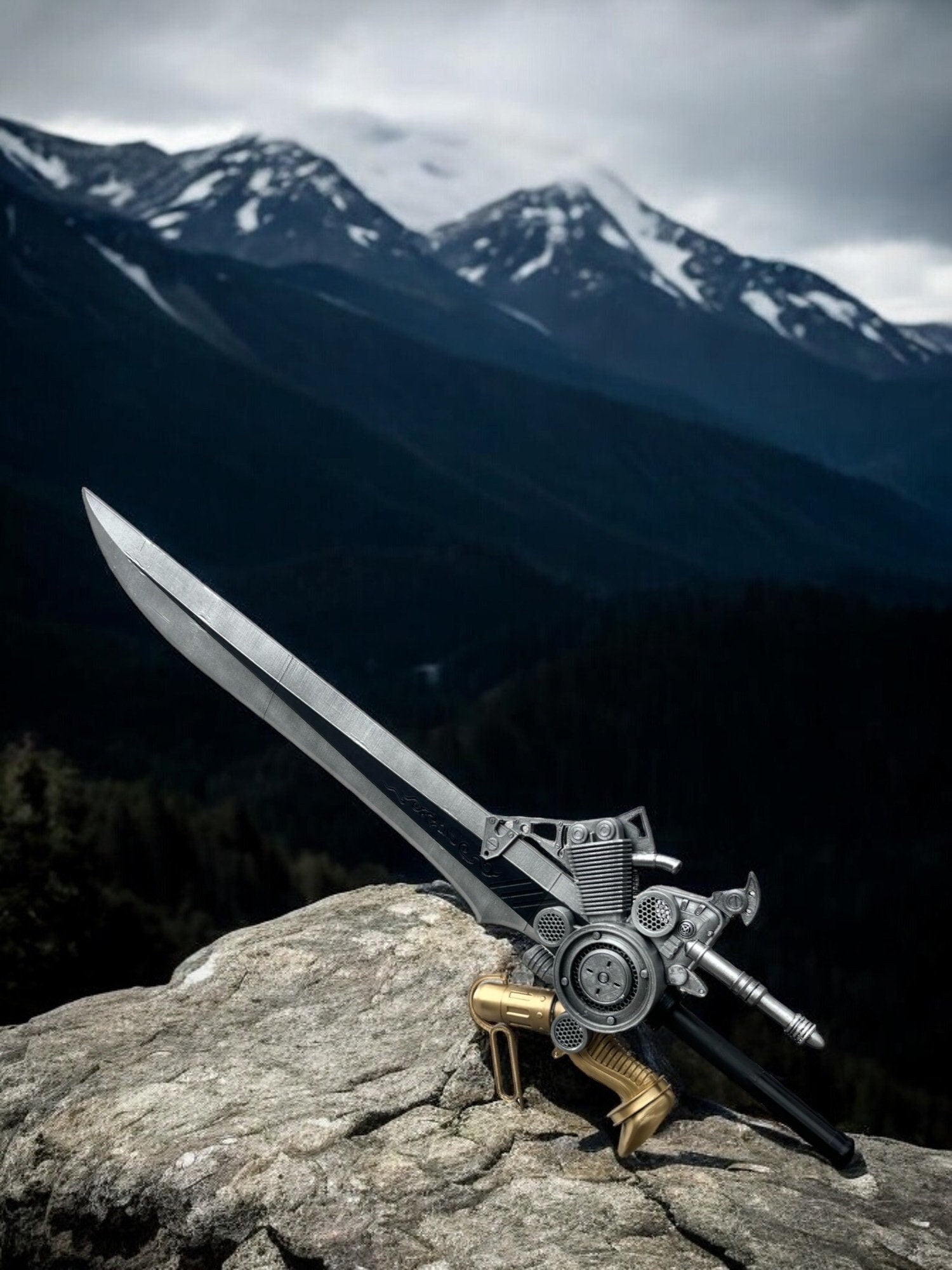ffxv mt helmet Noctis Engine Blade Final Fantasy 1:1 Cosplay Item 120 cm – Lone Star Cosplay