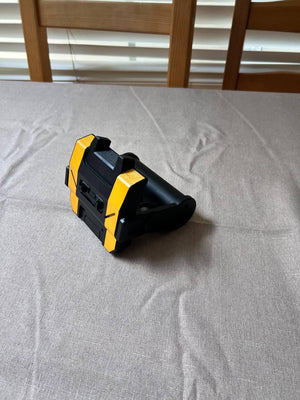 Galvaknuckles COD Black Ops Zombies 1:1 cosplay replica - side view