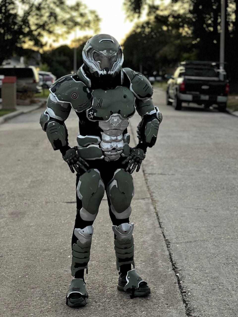 Doom Slayer Armor Set V2 full body olive green Praetor Suit