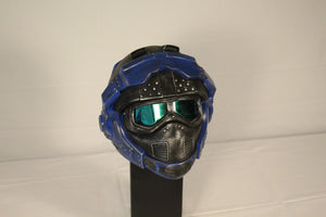 Gears of War Ben Carmine helmet cosplay prop painted detail
