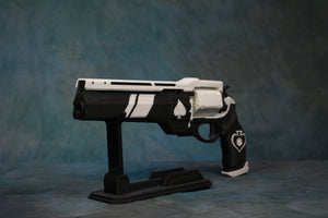 Ace of Spades Destiny 2 Cosplay