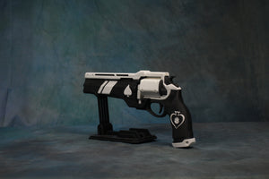 Ace of Spades Destiny 2 Cosplay