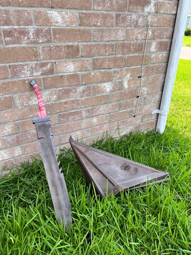Pyramid Head helmet silent hill with great knife prop