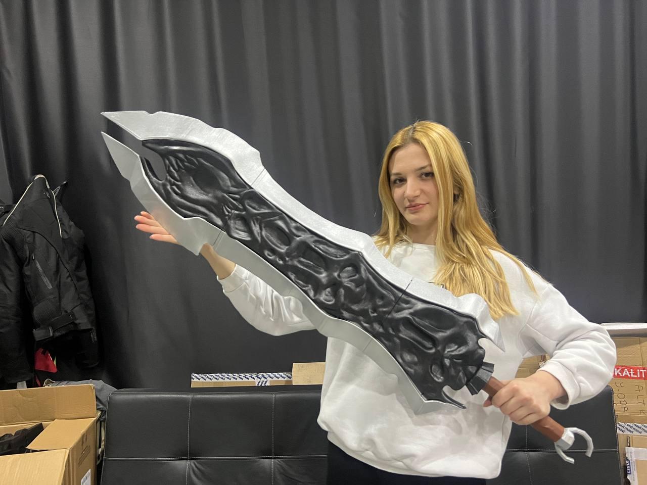 Chaoseater Sword Darksiders 1:1 cosplay replica - main view
