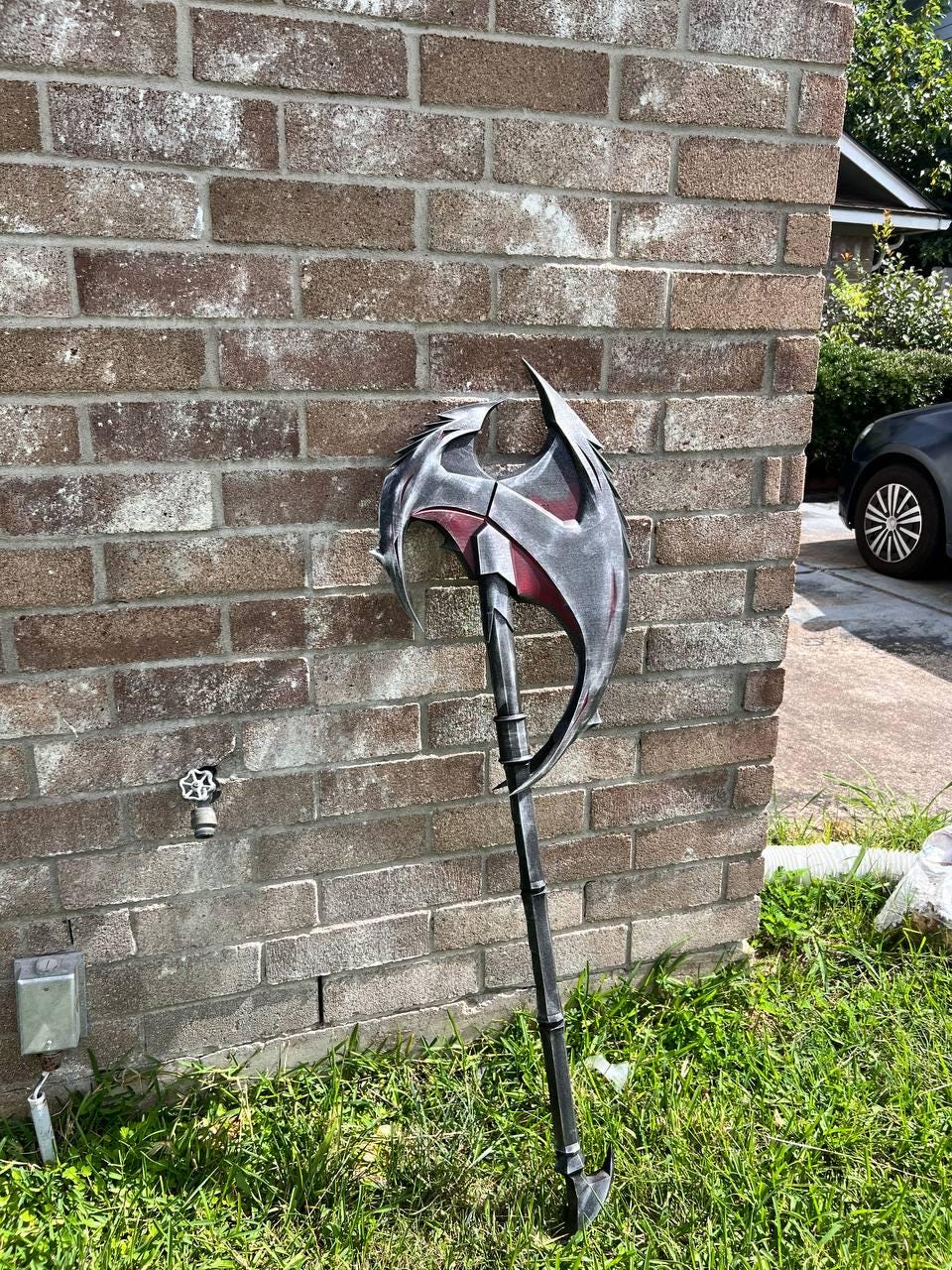 Daedric Axe Skyrim TESV 1:1 cosplay replica - alternate view