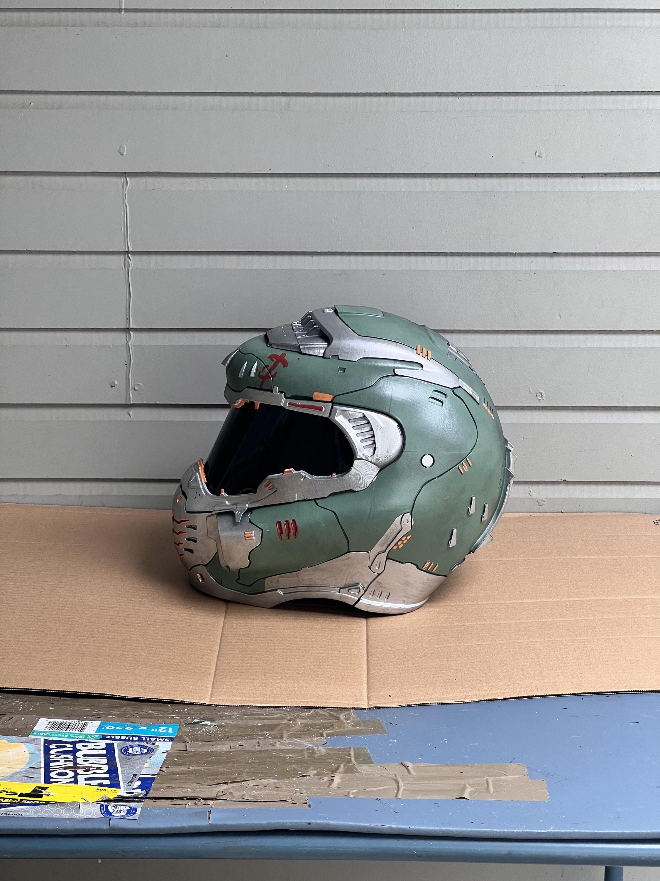 Wearable Doom Eternal Slayer Helmet 1:1 cosplay replica - profile