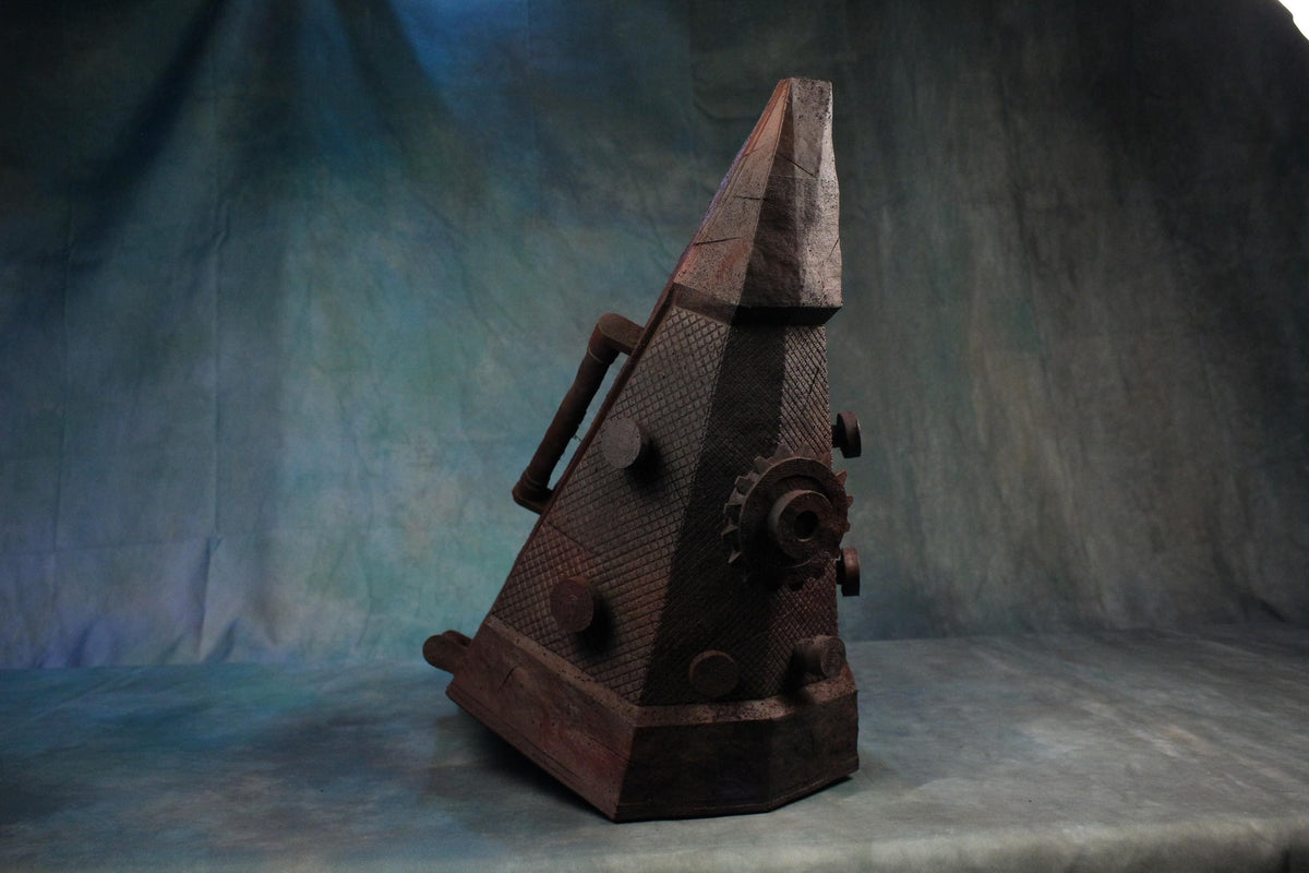 Pyramid Head Helmet 2006 Silent Hill cosplay replica - detail view 4