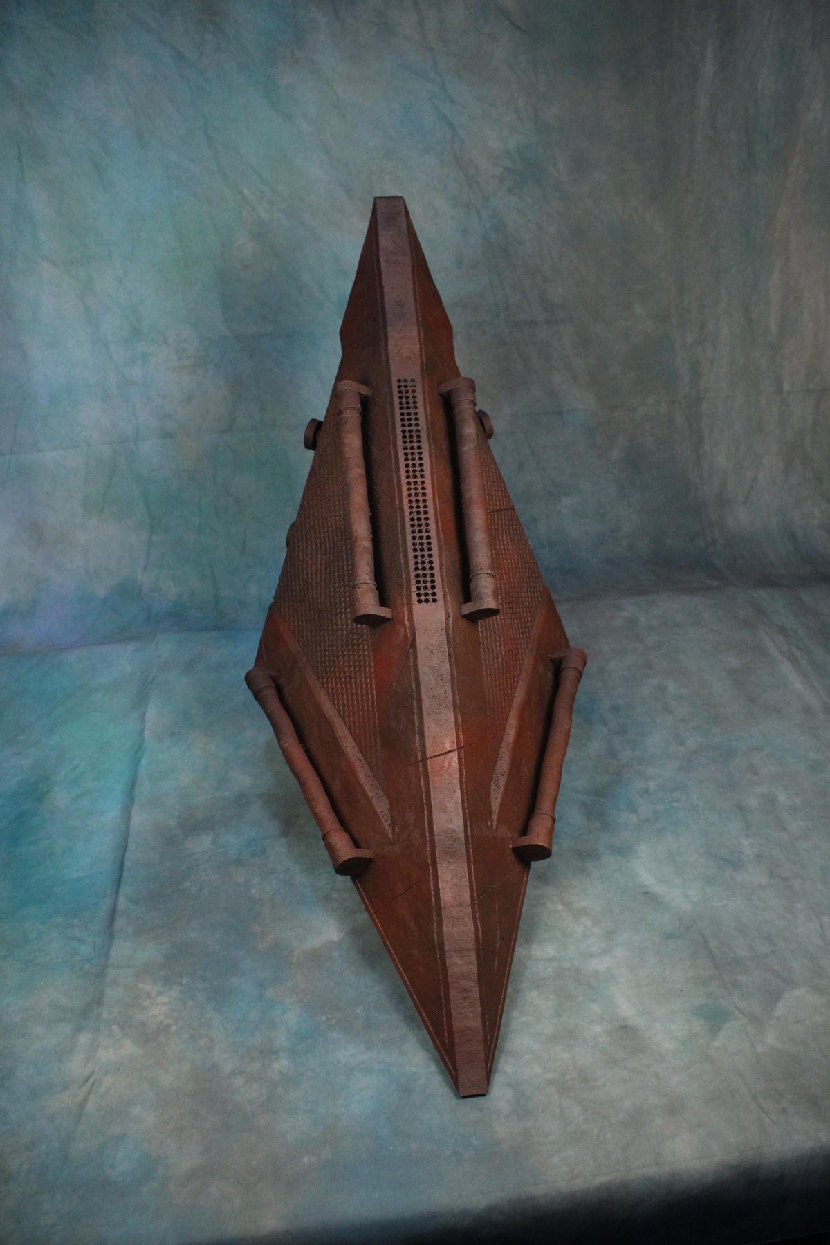 Pyramid Head Helmet 2006 Silent Hill cosplay replica - detail view 7